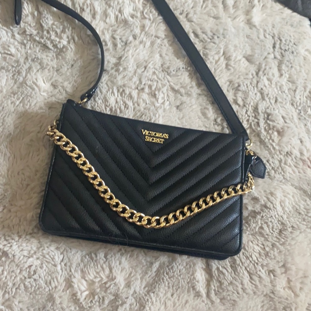 victoria’s secret crossbody chain purse